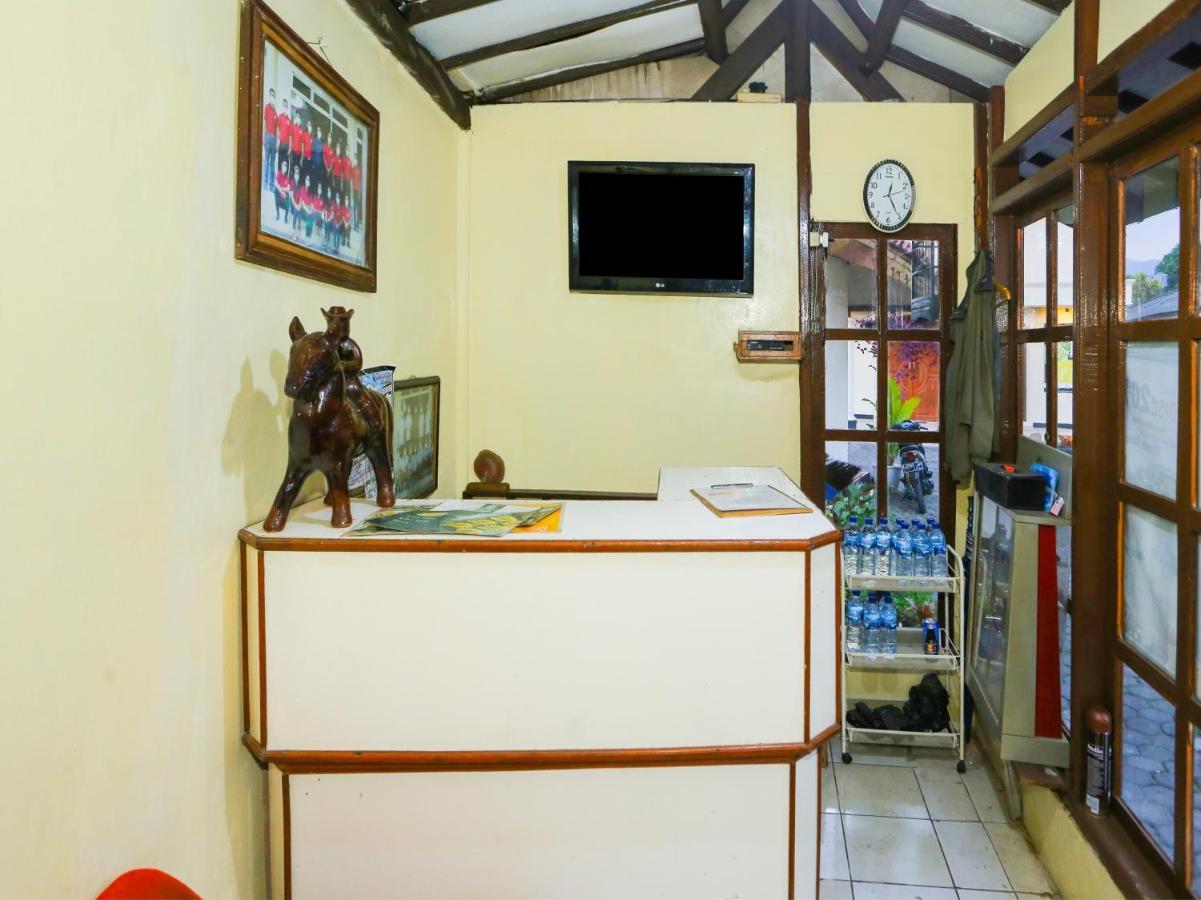Oyo 93136 Hotel Santo Djaya 2 Bogor Dış mekan fotoğraf