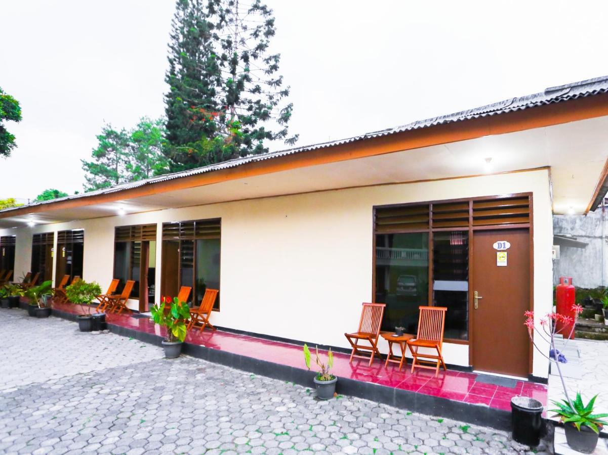 Oyo 93136 Hotel Santo Djaya 2 Bogor Dış mekan fotoğraf