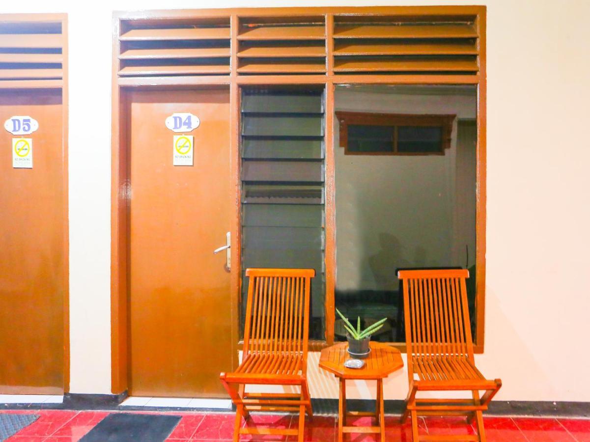 Oyo 93136 Hotel Santo Djaya 2 Bogor Dış mekan fotoğraf