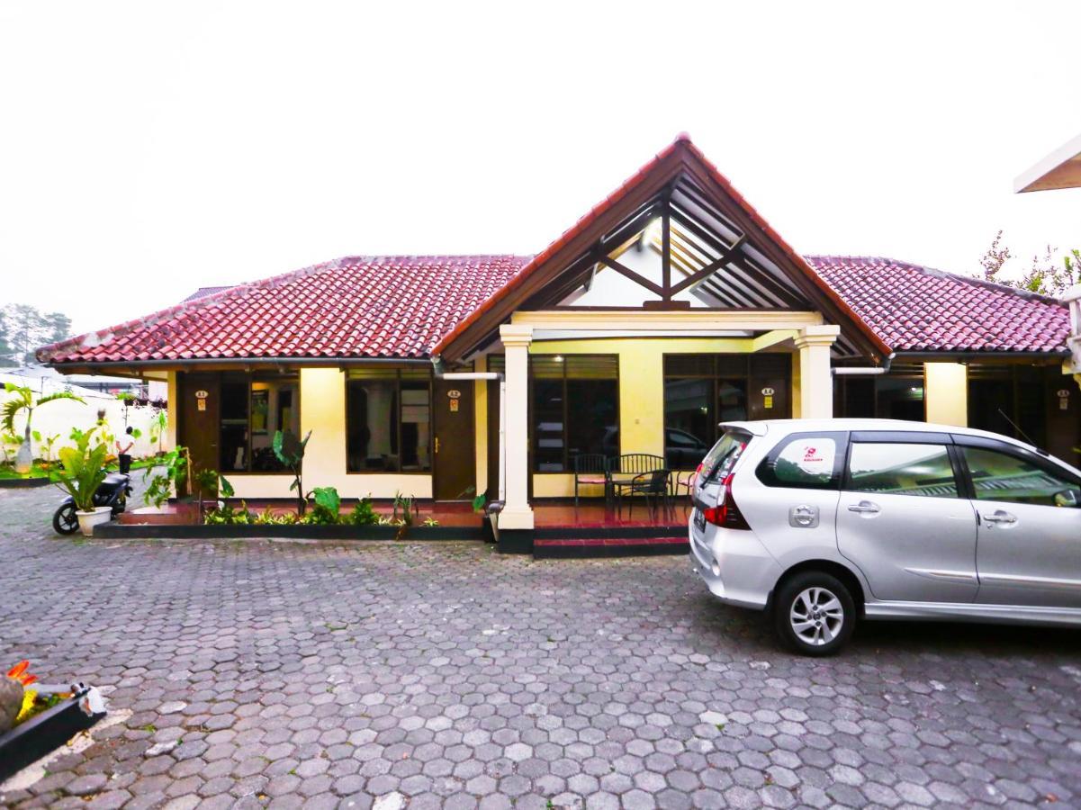 Oyo 93136 Hotel Santo Djaya 2 Bogor Dış mekan fotoğraf