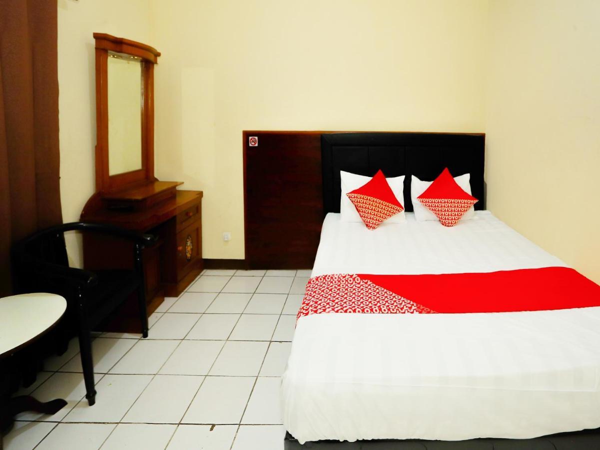 Oyo 93136 Hotel Santo Djaya 2 Bogor Dış mekan fotoğraf